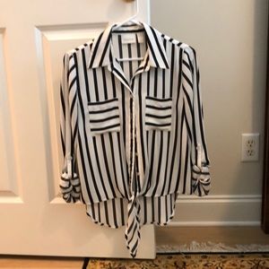 Chico’s size 0/sm Black & white striped blouse with tie front.